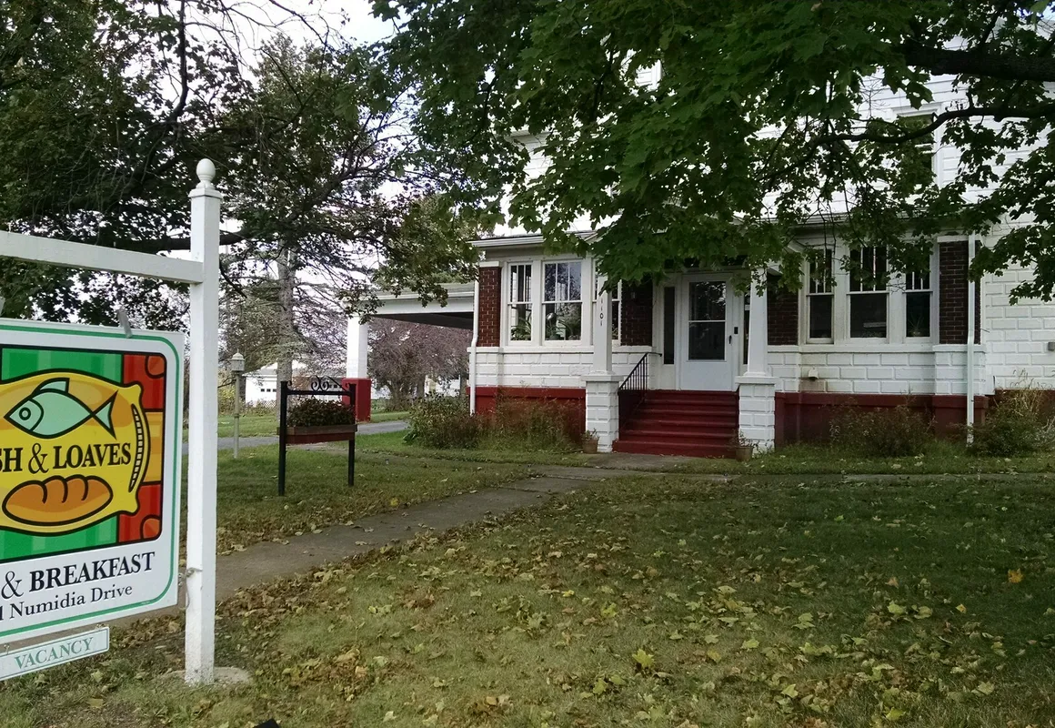 Fish & Loaves Bed & Breakfast hotel hero