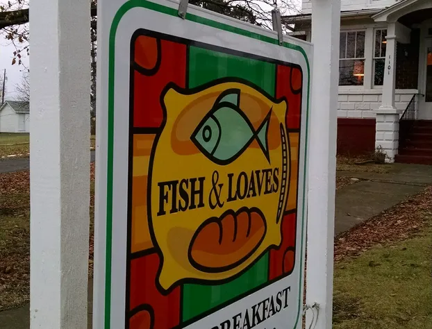 Fish & Loaves Bed & Breakfast hotel detail image 3