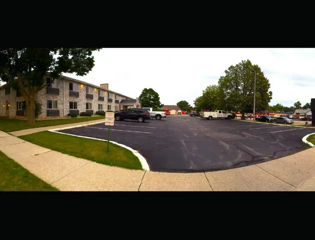 Heritage inn hotel detail image 4