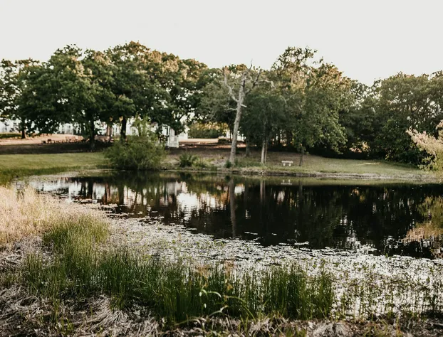 Towering Oaks Event & Retreat Center hotel detail image 3