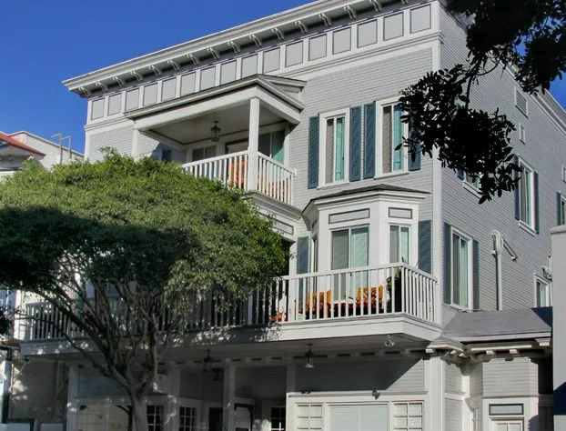Catalina Island Inn hotel detail image 4