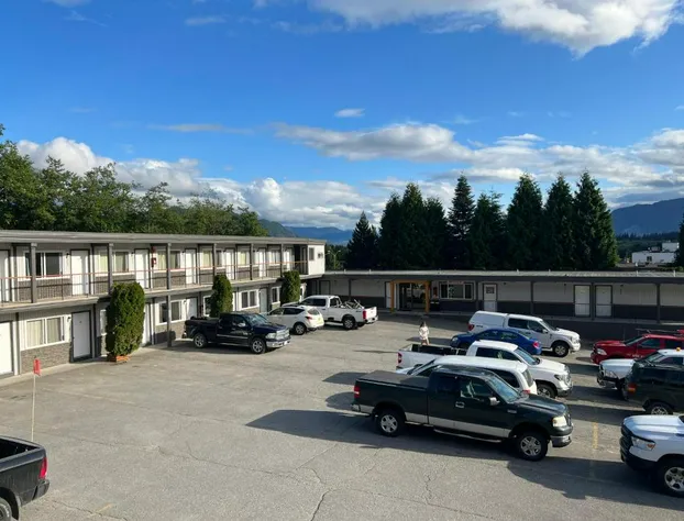 Chalet Inn hotel detail image 2