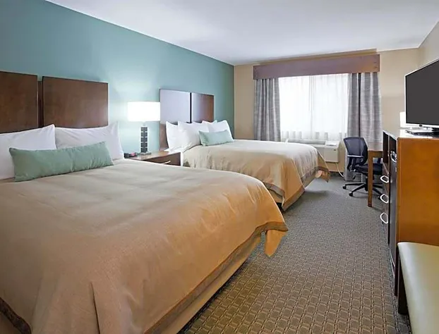 GrandStay Delano hotel detail image 1