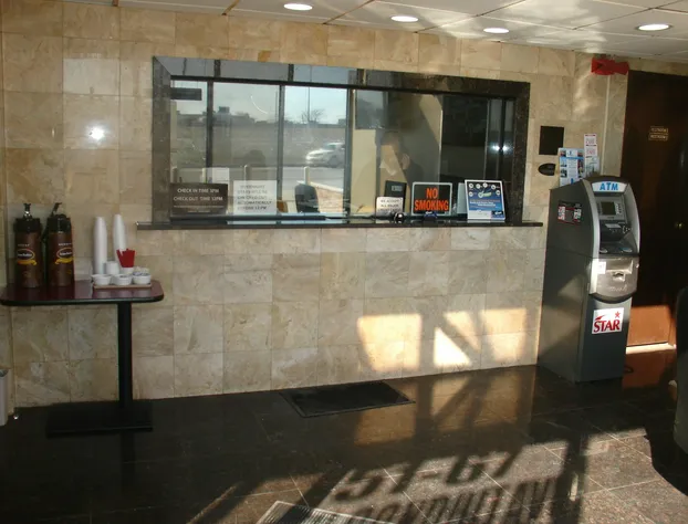 Super 8 by Wyndham Jamaica North Conduit hotel detail image 1