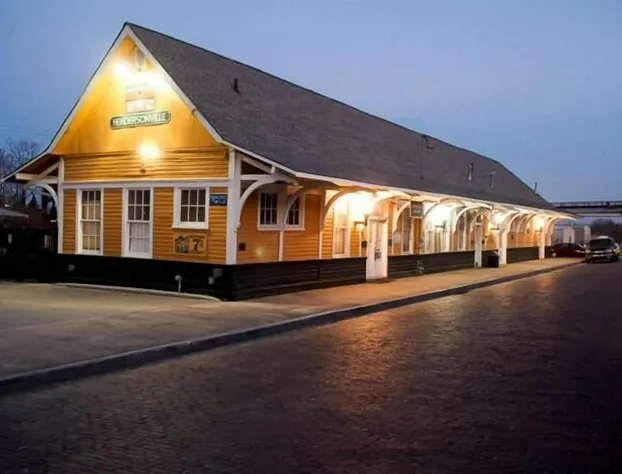 Mountain Inn & Suites hotel detail image 4