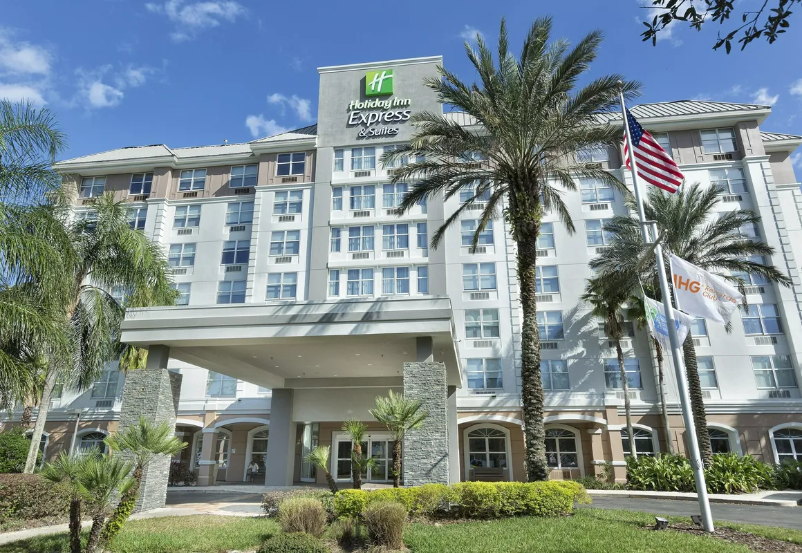Holiday Inn Express & Suites S Lake Buena Vista by IHG hotel hero