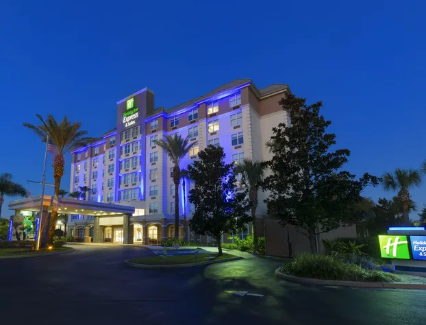 Holiday Inn Express & Suites S Lake Buena Vista by IHG hotel detail image 1