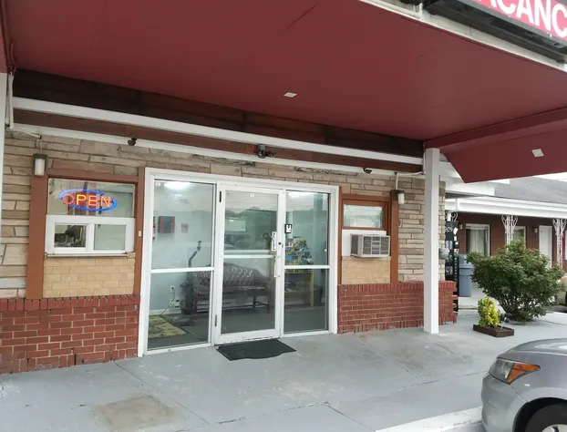 Budget Inn hotel detail image 4