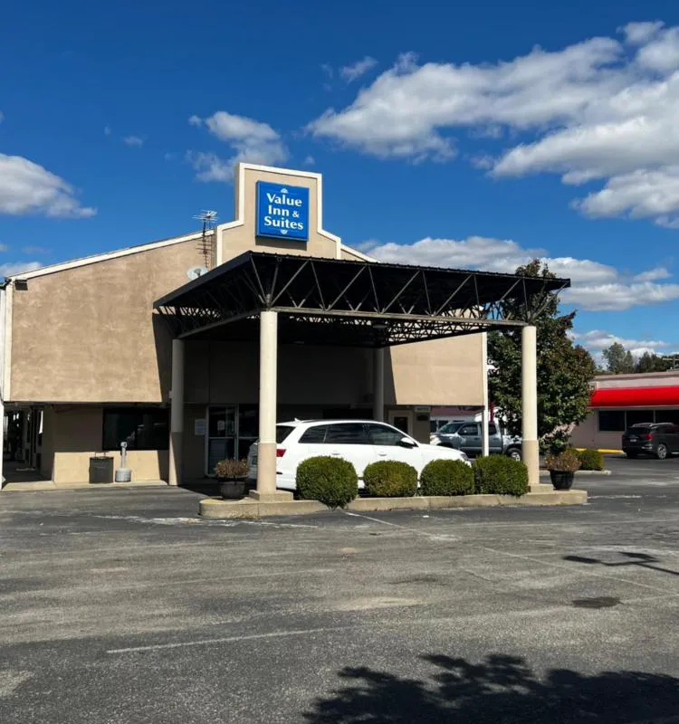 Carbondale Value Inn & Suites hotel hero