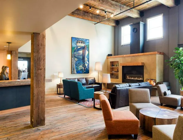 Inn At Lynden hotel detail image 3