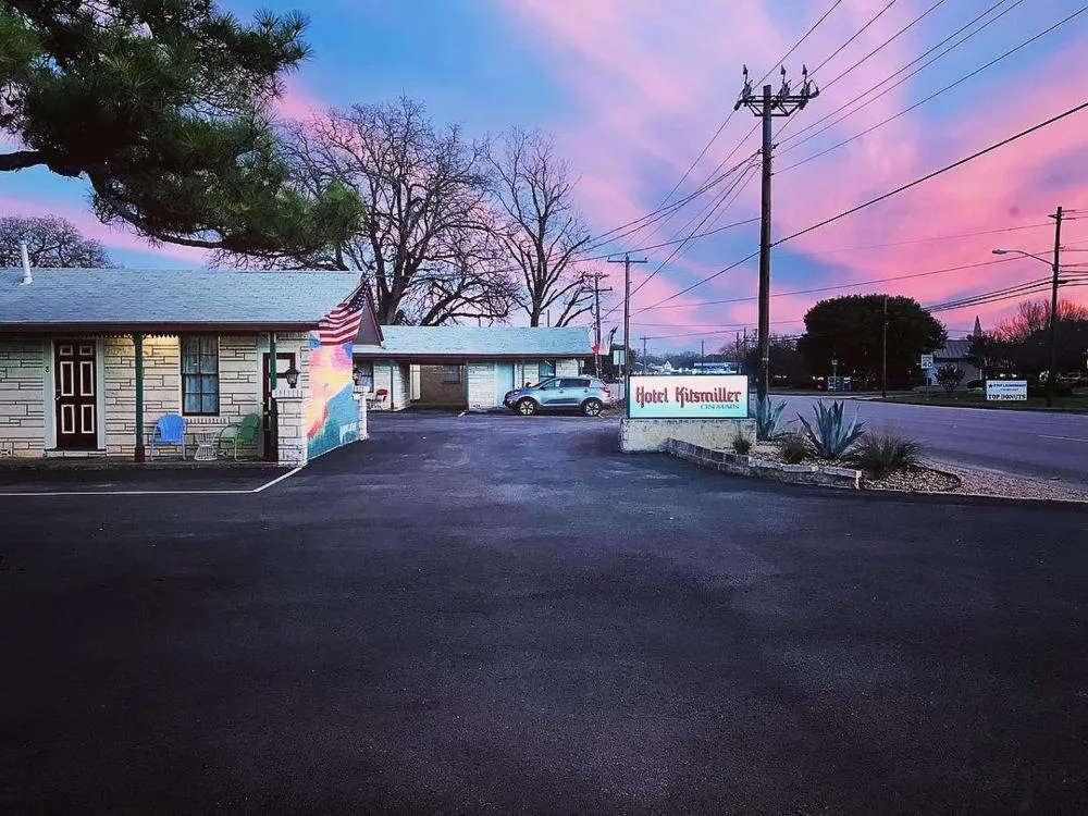 Hotel Kitsmiller on Main hotel hero