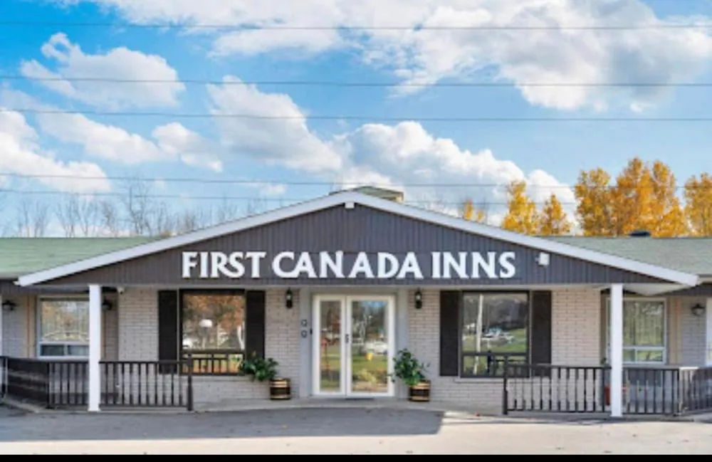 First Canada Inn Cornwall hotel hero