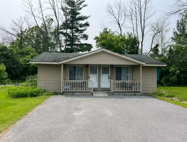 First Canada Inn Cornwall hotel detail image 1