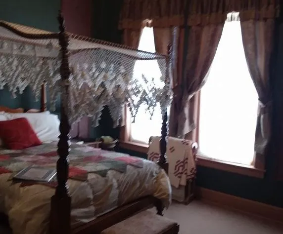 LandMark Inn at the Historic Bank of Oberlin hotel detail image 4