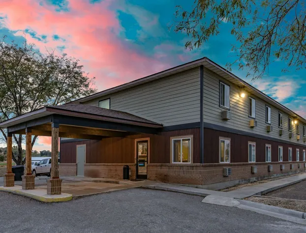 Travelodge by Wyndham Lovell/Bighorns hotel detail image 2