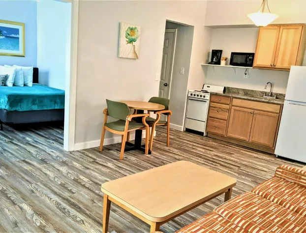 Johns Pass Beach Motel hotel detail image 2