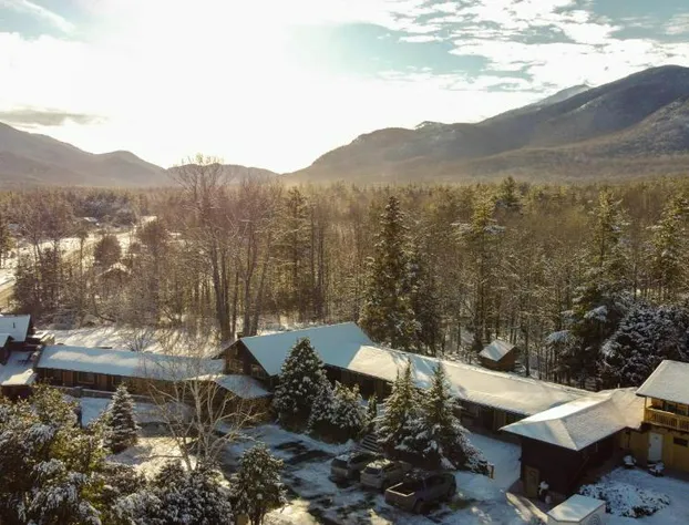 Adirondack Spruce Lodge hotel detail image 4