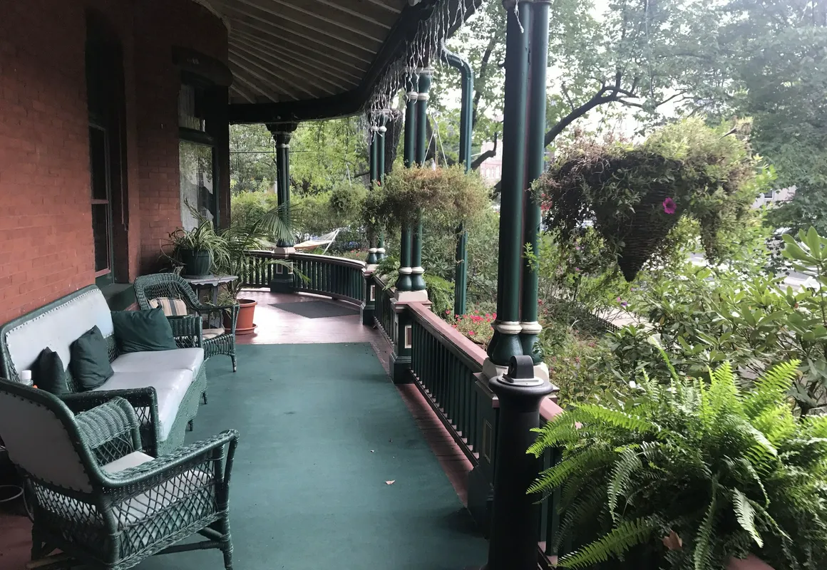 The Gables B&B Philadelphia hotel hero