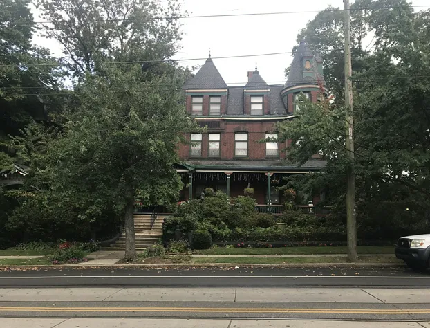 The Gables B&B Philadelphia hotel detail image 3