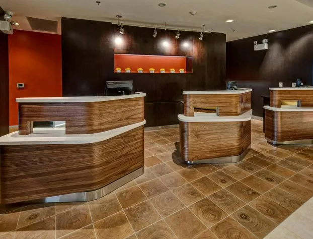 Courtyard Westbury Long Island hotel detail image 1