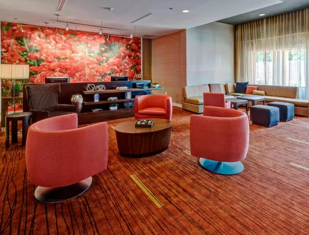 Courtyard Westbury Long Island hotel detail image 2