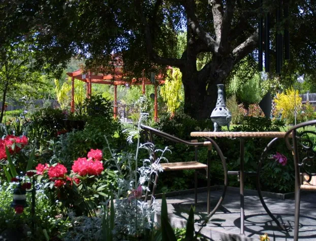 Arden Forest Inn hotel detail image 3