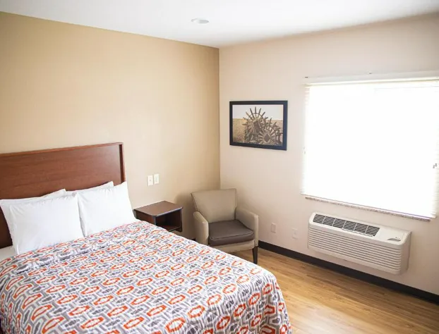 White House Suites hotel detail image 1