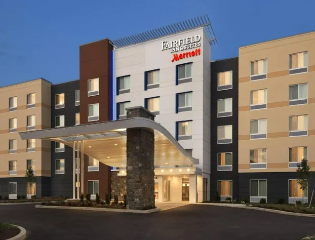 Fairfield Inn & Suites Lancaster East at The Outlets hotel detail image 1