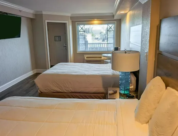 Islander Hotel & Resort hotel detail image 3