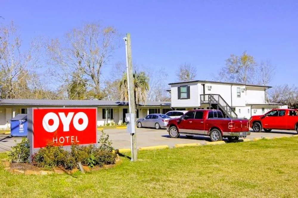 OYO Hotel Sulphur LA Hwy 90 West hotel hero