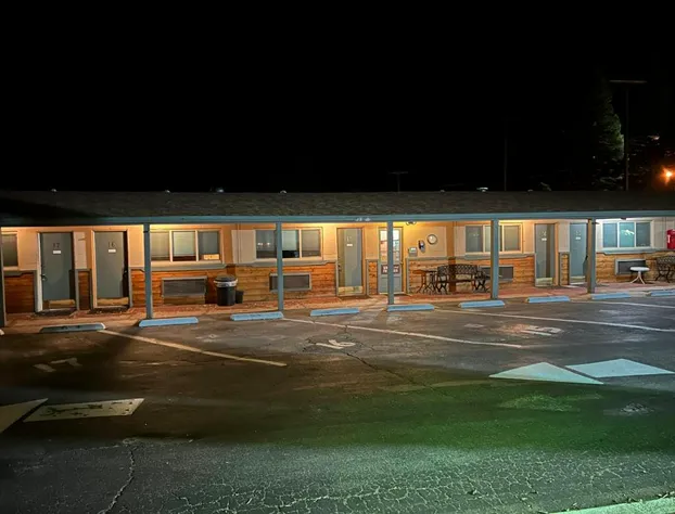 Starlight Motel hotel detail image 2