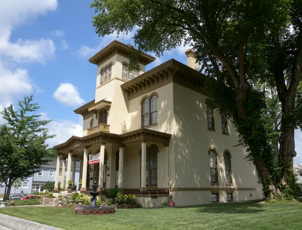 The Pepin Mansion Historic B&B hotel detail image 2