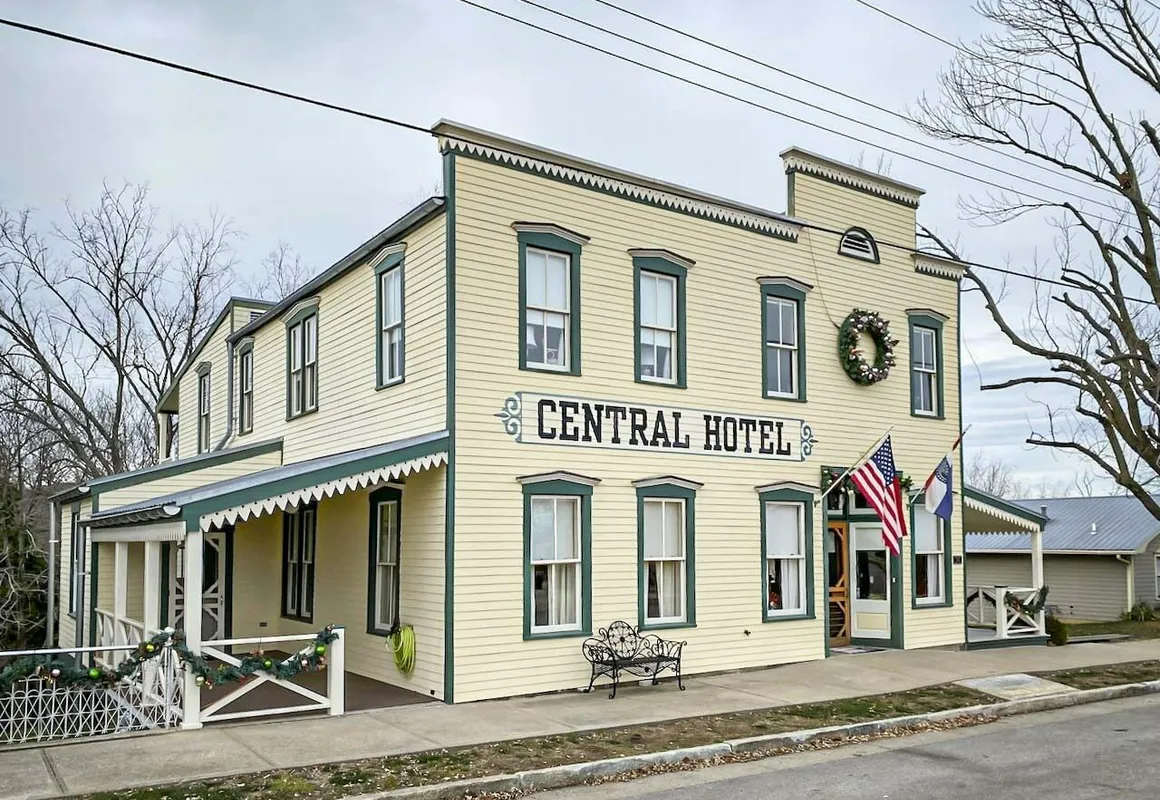 Central Hotel hotel hero