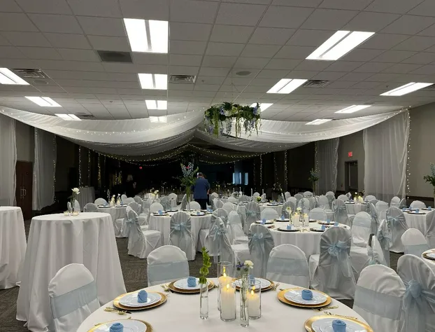 Cardinal Inn & Event Center hotel detail image 2