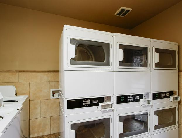 OYO Pinewood Inn & Suites Silsbee hotel detail image 4