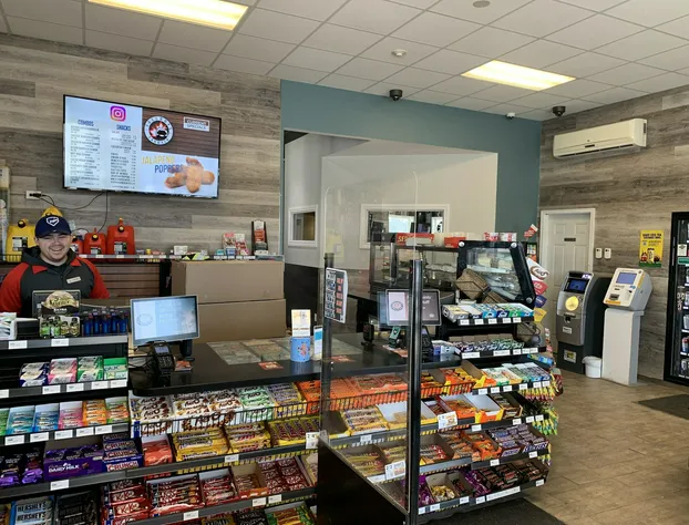 TaLLboys Grill & Pub Motel hotel detail image 1