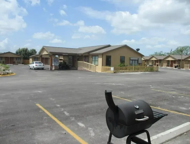 Kenedy Country Inn hotel detail image 1