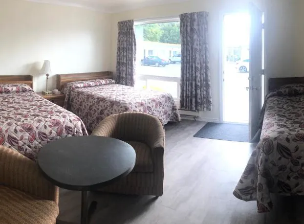 Century motel hotel detail image 2