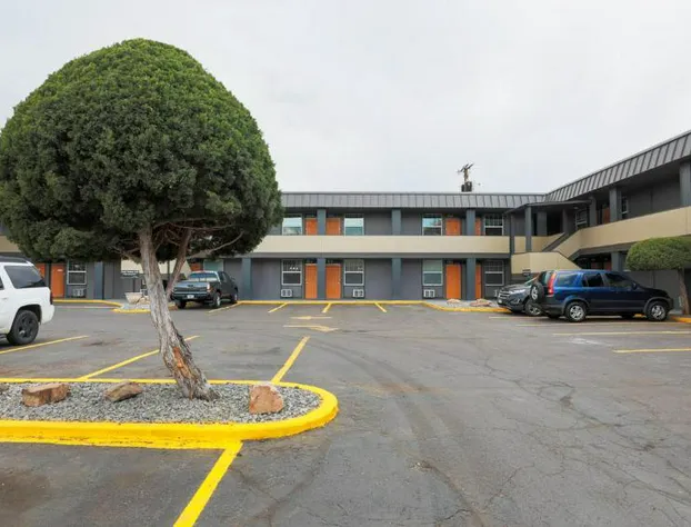 Modern Motel hotel detail image 2