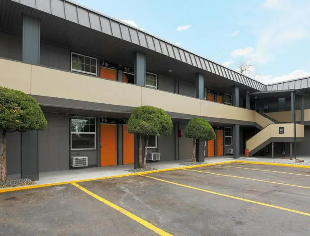 Modern Motel hotel detail image 4