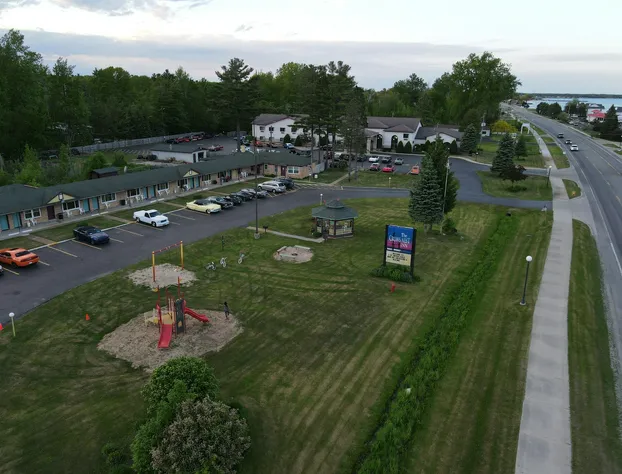 Crows Nest Inn Tawas hotel detail image 3