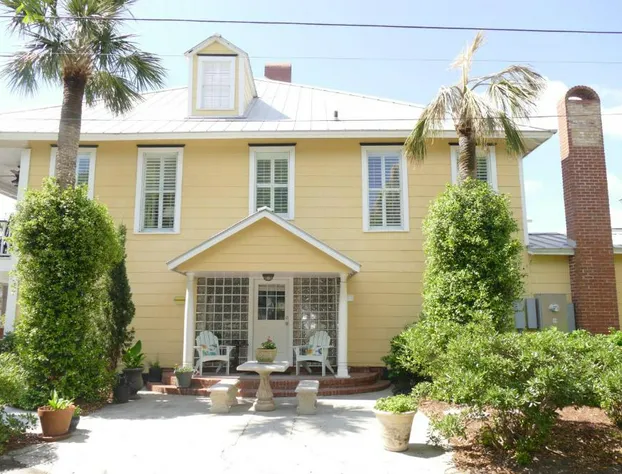 Beachview Bed & Breakfast hotel detail image 2