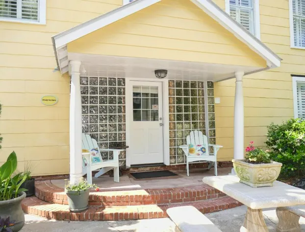 Beachview Bed & Breakfast hotel detail image 3