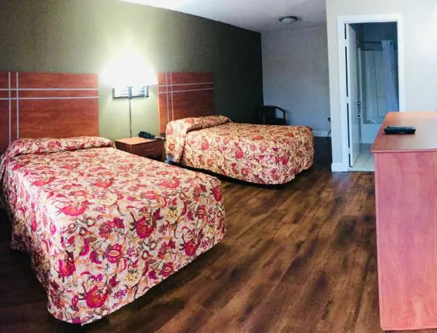 Red Roof Inn & Suites Swansea hotel detail image 4