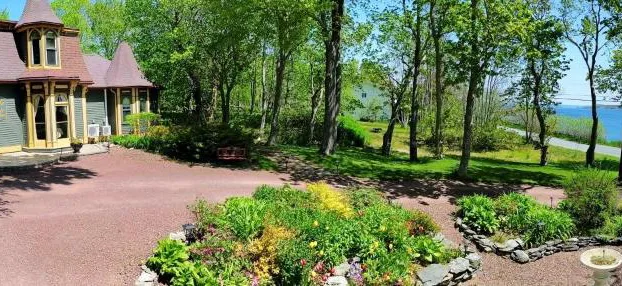 Belle View Manor Inn hotel detail image 1