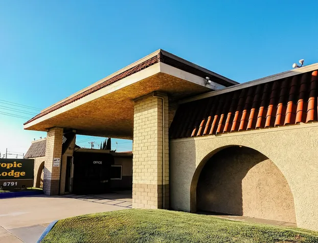 Tropic Lodge hotel detail image 1