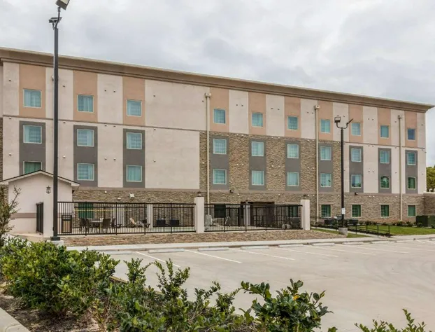 Sleep Inn & Suites College Station near University hotel detail image 2