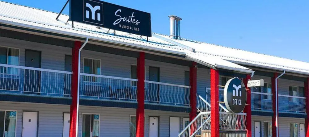 Medicine Hat Suites hotel hero
