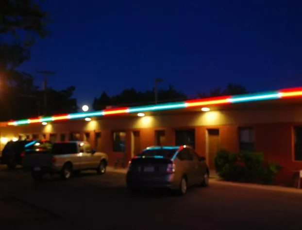 Sun -N- Sand Motel hotel detail image 1