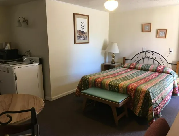 Sun -N- Sand Motel hotel detail image 4